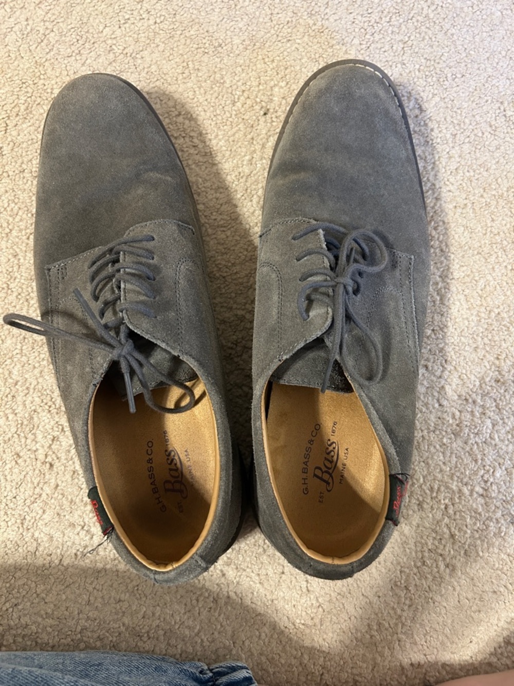 Bass Gray leather  Suede Chukka Boots
